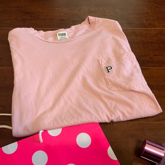 ❌ SOLD ❌  5 Victoria Secret Pink Tees!! - Picture 5 of 7